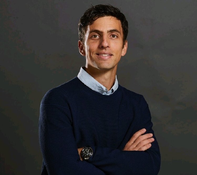 Lorenzo Badalamenti, Finance Administrator
